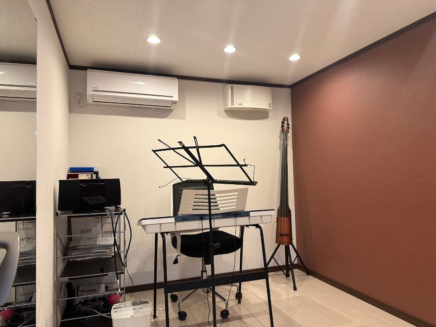 Studio B